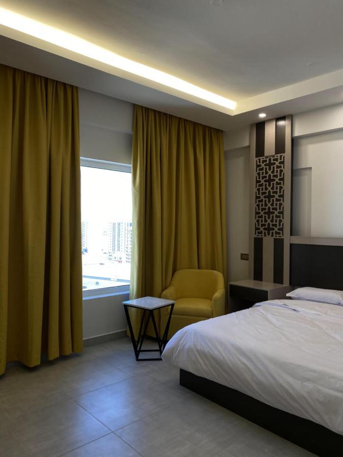 Alfalak Hotel 锡卜 外观 照片